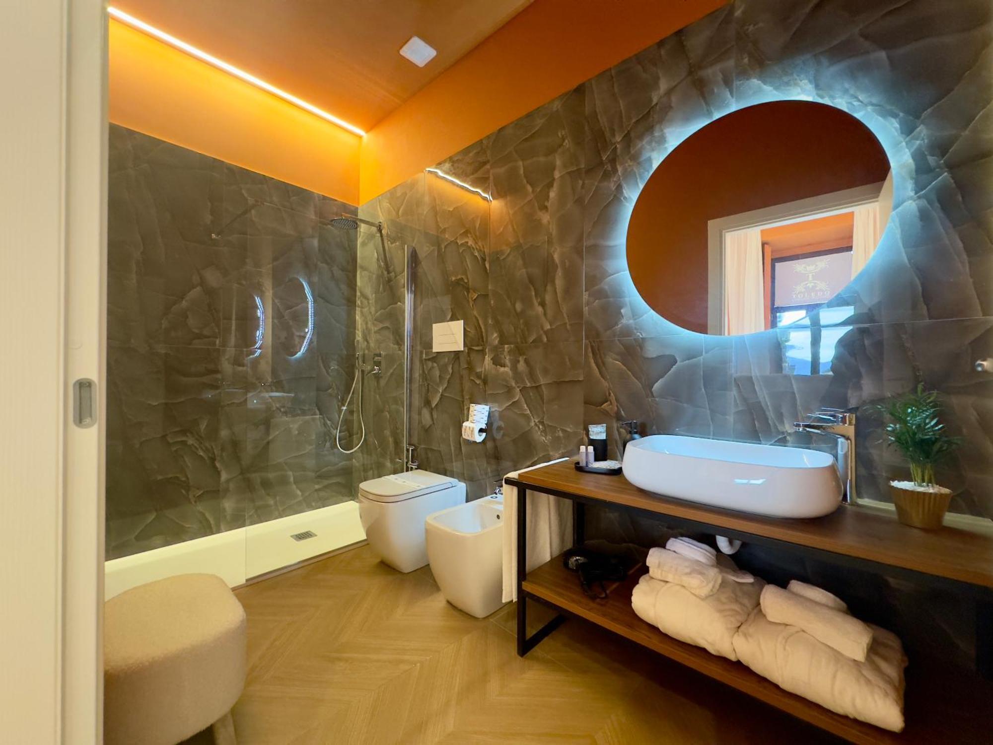 Toledo Luxury Rooms - Lr Collection Neapel Exteriör bild