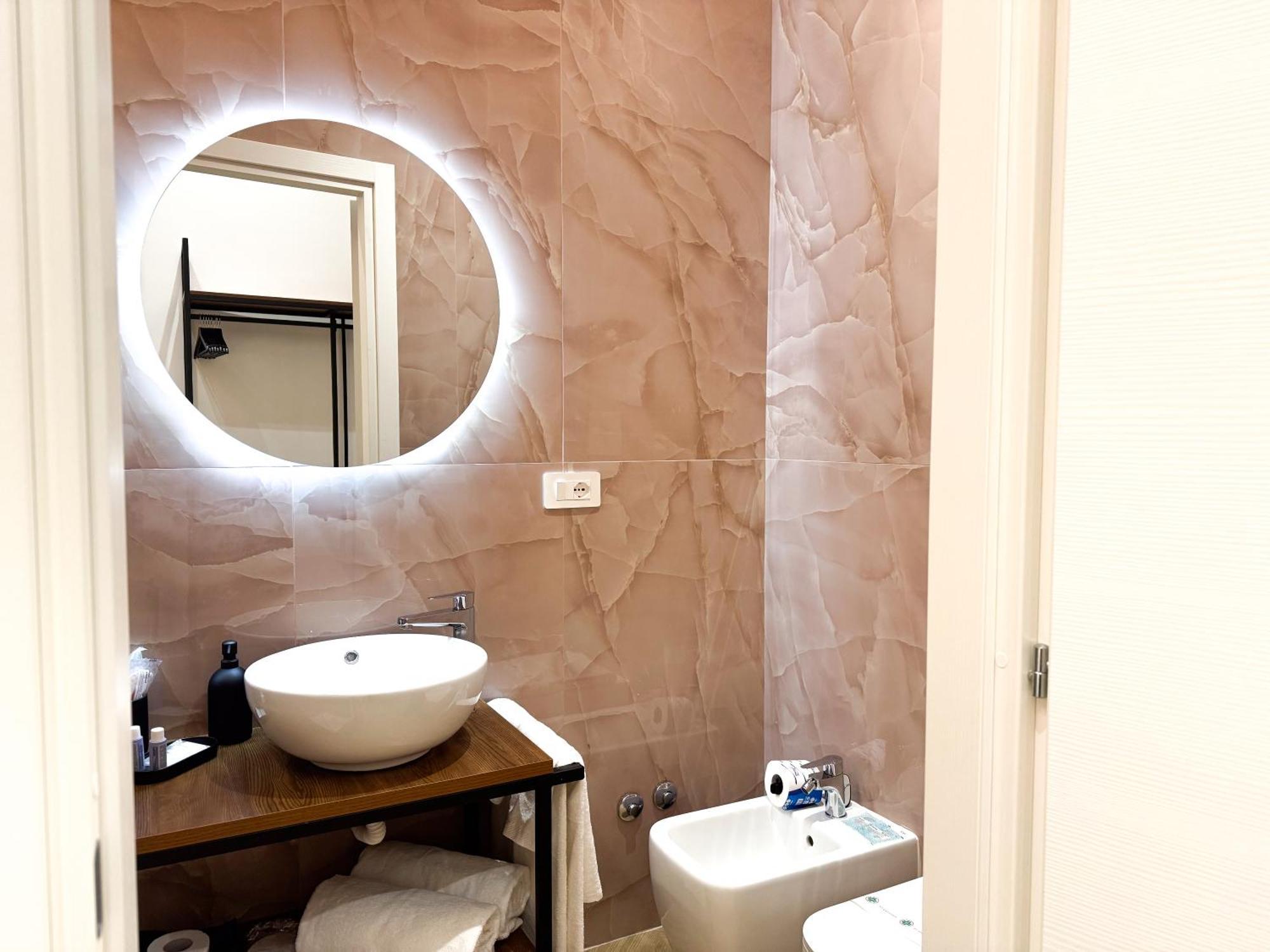 Toledo Luxury Rooms - Lr Collection Neapel Exteriör bild