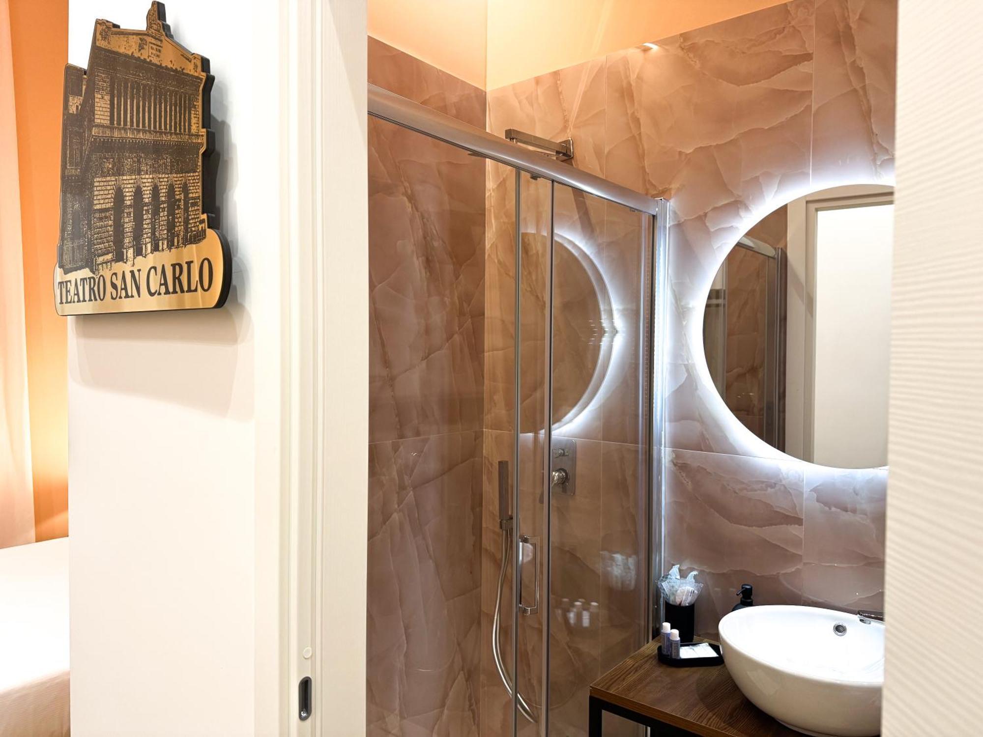 Toledo Luxury Rooms - Lr Collection Neapel Exteriör bild
